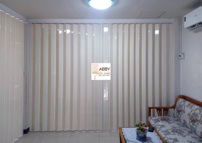 ฉากกั้นห้องแบบทึบใช้กั้นห้องดูหนัง