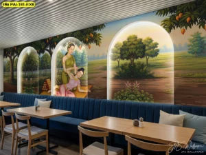 ภาพวิวลายไทยซุ้มโค้งเน้นต้นไม้และท้องทุ่ง สร้างมิติความลึกให้ที่นั่งแถวยาว จับคู่โต๊ะไม้และเบาะสีน้ำเงินดูเรียบหรูเข้ากับคาเฟ่ไทย