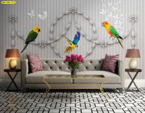 วอลเปเปอร์ภาพนก ลายนกแก้วสีสันสดใสบนพื้นหลังลวดลายเทาเงินหรูหราสำหรับตกแต่งห้องนั่งเล่นแบบคลาสสิคที่เหมาะกับเจ้าของบ้านรักสัตว์
