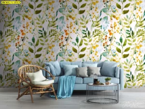 ห้องนอนสไตล์โมเดิร์นตกแต่งด้วย วอลเปเปอร์ใบไม้สีทอง โทนอ่อนพร้อมเก้าอี้หวายและโต๊ะข้างไม้ธรรมชาติ