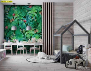 วอลเปเปอร์ลายป่าเขตร้อนสีเขียวขจีประดับดอกไม้สีชมพูตกแต่งห้องเด็กสไตล์โมเดิร์นพร้อมโต๊ะทำงานและเตียงรูปบ้าน