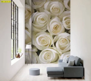 วอลเปเปอร์ลายดอกกุหลาบขาวบริสุทธิ์เต็มผนัง ช่วยเปลี่ยนห้องให้ดูสว่างและกว้างขึ้น เหมาะสำหรับตกแต่งห้องนอนสไตล์โมเดิร์นโรแมนติก