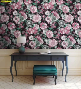 วอลเปเปอร์ลายภาพวาดดอกไม้สีชมพู ช่วยสร้างมิติให้มุมทำงานดูวินเทจน่าหลงใหล