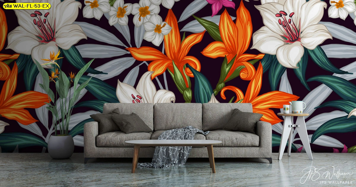 วอลเปเปอร์สั่งพิมพ์ลายดอกไม้ กราฟิกสีส้มขาวบนพื้นหลังสีเข้ม ตกแต่งผนังหลังโซฟาในห้องนั่งเล่นสไตล์โมเดิร์น เพิ่มความสดใสและโดดเด่นสะดุดตา