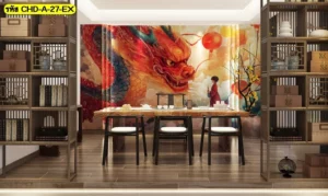 วอลเปเปอร์ภาพมังกรจีนเสริมฮวงจุ้ย สีแดงทองสดใสในห้องทานอาหารไม้สไตล์เซน ช่วยกระตุ้นพลังงานบวกและความมั่งคั่งให้สมาชิกทุกคนภายในบ้าน