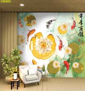 วอลเปเปอร์ปลาคาร์ฟมงคลลายดอกบัวสีเขียวสดใสในห้องนั่งเล่นประดับต้นไม้ เสริมโชคลาภตามหลักฮวงจุ้ยสำหรับเจ้าของสปาและคาเฟ่