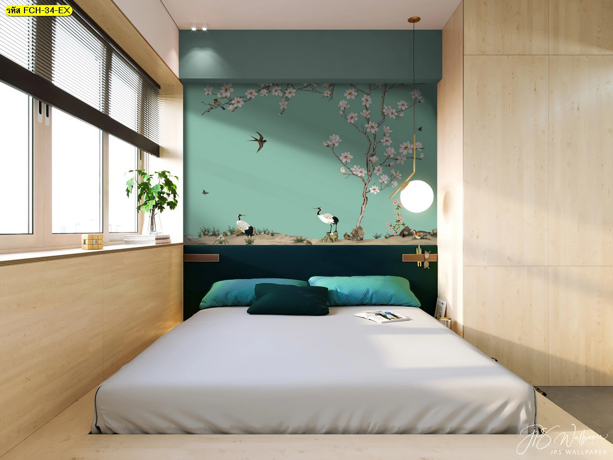 ตกแต่งห้องนอนสไตล์โมเดิร์นด้วยวอลเปเปอร์ลายต้นเหมยและนกกระเรียนบนพื้นหลังสีเขียวเข้มช่วยเสริมโชคลาภด้านสุขภาพและอายุยืนยาว