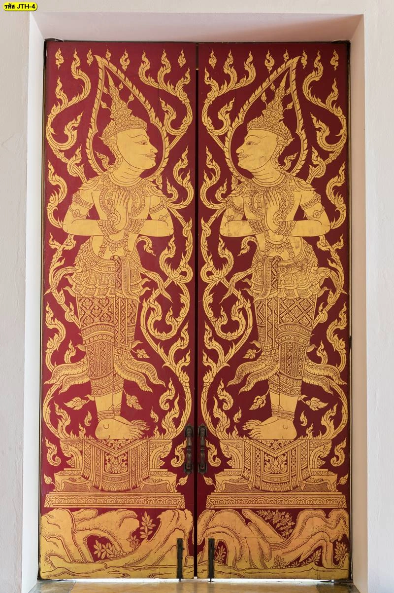 สติ๊กเกอร์ 3M พิมพ์ลายไทยภาพเทวดาพนมมือยืนบนฐานดอกบัวสีทองพื้นหลังสีแดงชาดเหมาะสำหรับนำไปติดประดับบานประตูห้องพระเพื่อความเป็นสิริมงคลสูงสุด