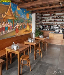 รับพิมพ์วอลเปเปอร์ลายไทยตามขนาดพื้นที่ลายประเพณีพื้นบ้านตกแต่งผนังร้านกาแฟและบาร์สร้างบรรยากาศกึ่งร่วมสมัยที่ลงตัว