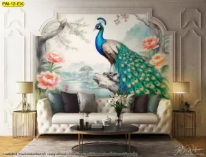 วอลเปเปอร์ติดผนังลายภาพวาดนกยูงในสวนดอกไม้สไตล์จีนโบราณพื้นหลังเป็นวิวภูเขาและสายน้ำช่วยสร้างความผ่อนคลายและสมดุลธาตุให้ภายในห้อง