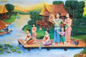 ภาพลายไทยนูนต่ำ 3 มิติ วิถีชีวิตริมน้ำชาวพุทธปล่อยปลาและชมนกหน้าบ้านทรงไทยไม้สักสร้างบรรยากาศสงบร่มเย็นเป็นมงคลแก่ผู้พักอาศัย
