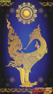 วอลเปเปอร์ลายหงส์ไทยสีทองพื้นหลังน้ำเงินเข้ม ภาพศิลปะไทยติดผนังเสริมมงคล สร้างบรรยากาศที่สงบนิ่งและเปี่ยมด้วยพลังอำนาจ
