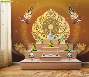 การออกแบบมุมสวดมนต์ด้วยผนังลายไทยโทนสีน้ำตาลประกายทองสอดรับกับสีไม้ธรรมชาติของโต๊ะหมู่บูชาและพื้นไม้อย่างประณีตเรียบร้อย
